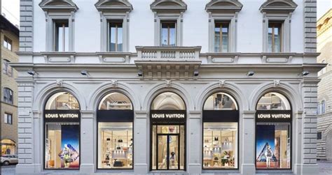 Louis Vuitton a Firenze: il nuovo store nel cuore della .